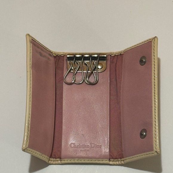 Dior key holder with Number 2 - Picture 13 of 15